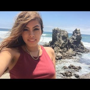 Meet your Posher, Vanessa